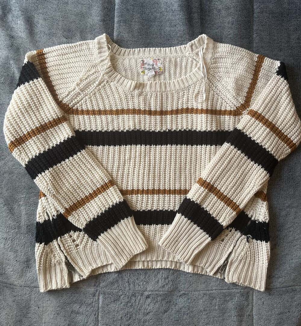 Pink Republic Striped Sweater Size M